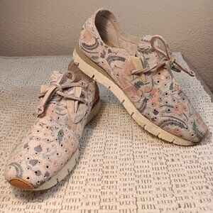 OTBT Off The Beaten Track 'Lunar' women's floral suede leather sneakers sz 9 M